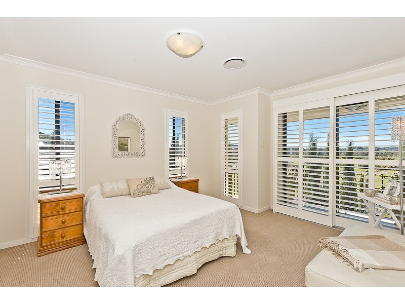 33 Warwick Lane, Samford Valley QLD 4520