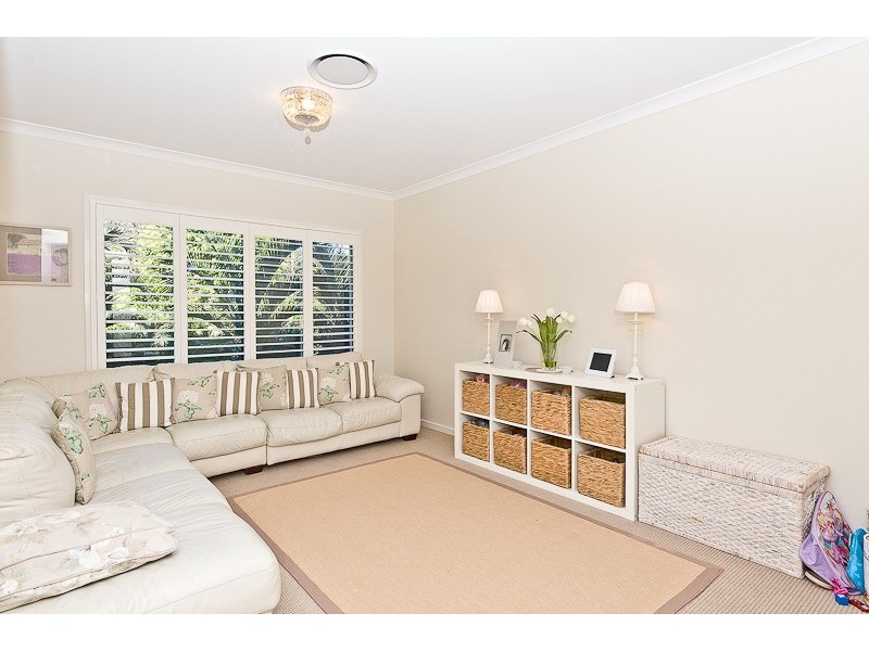 33 Warwick Lane, Samford Valley QLD 4520