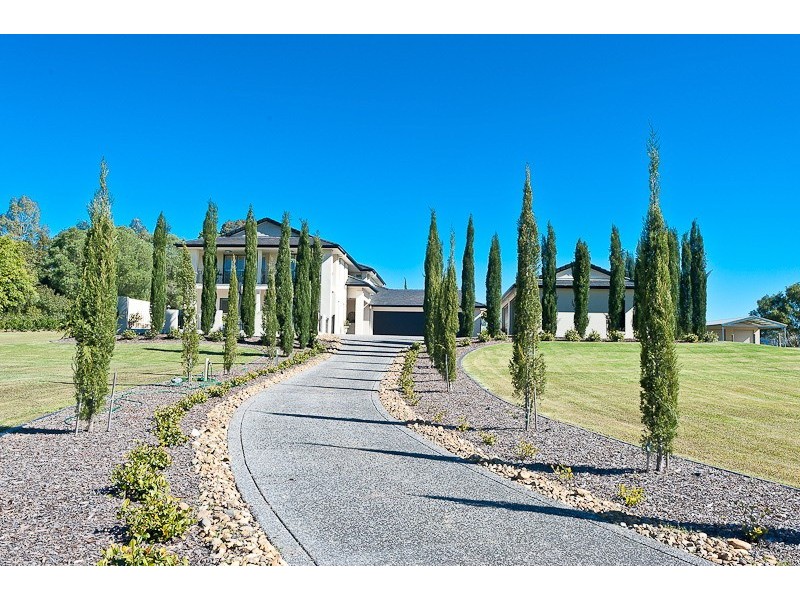 33 Warwick Lane, Samford Valley QLD 4520