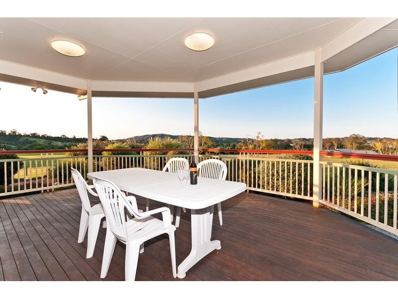 31 Warwick Lane, Samford Valley QLD 4520