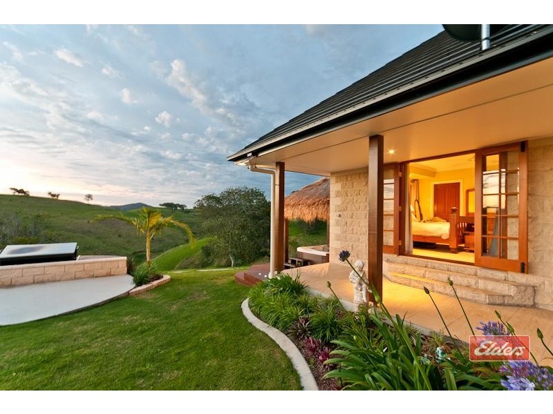 691 Clear Mountain Road, Clear Mountain QLD 4500