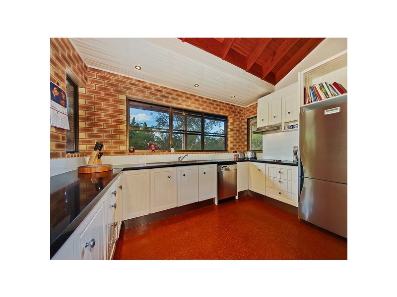 7 Mangifera Close, Wights Mountain QLD 4520