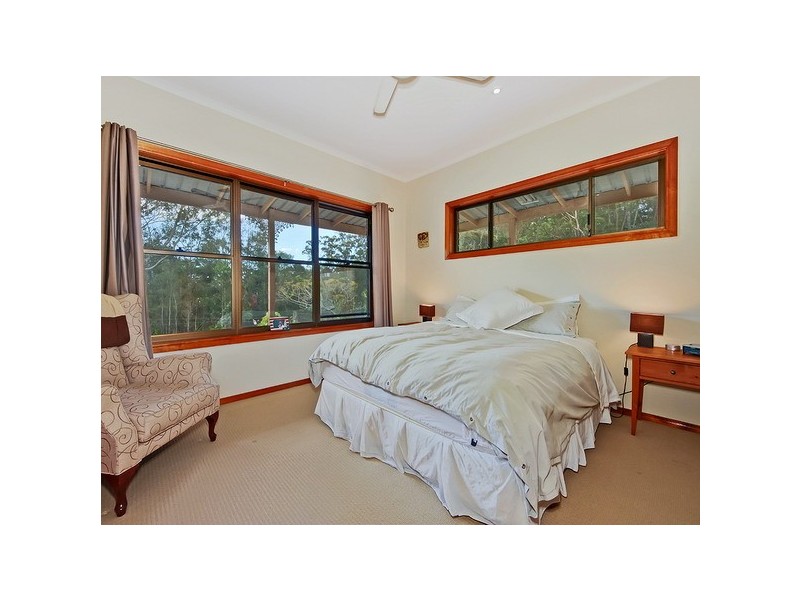 7 Mangifera Close, Wights Mountain QLD 4520