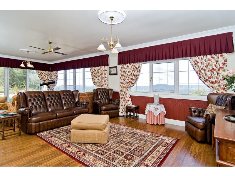 32 Cedardell Ct, Closeburn QLD 4520