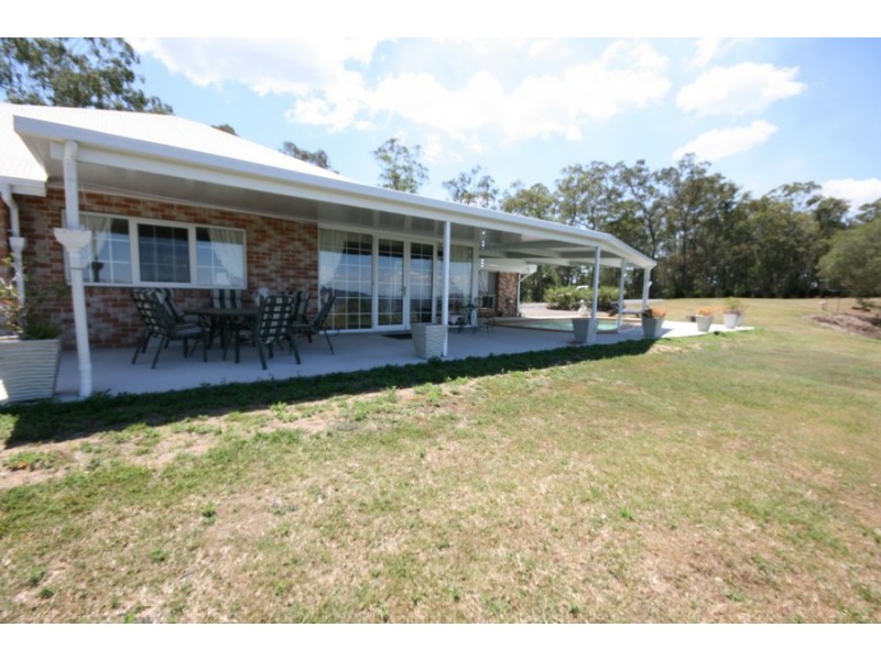 32 Cedardell Ct, Closeburn QLD 4520