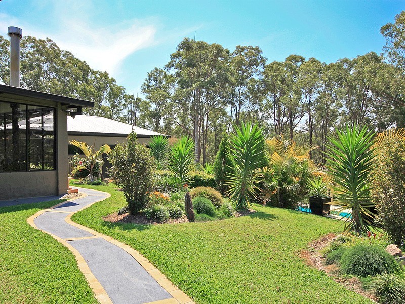 1004 Bunya Road, Draper QLD 4520