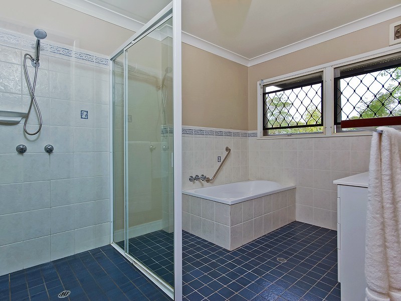 1004 Bunya Road, Draper QLD 4520