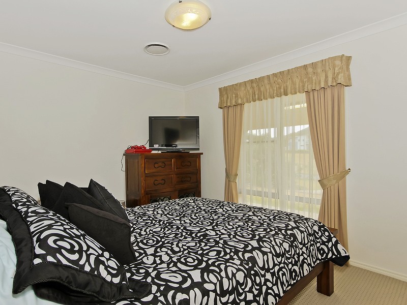 3 Hunting Place, Highvale QLD 4520