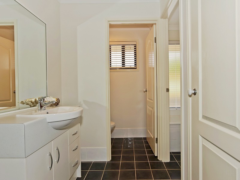 3 Hunting Place, Highvale QLD 4520