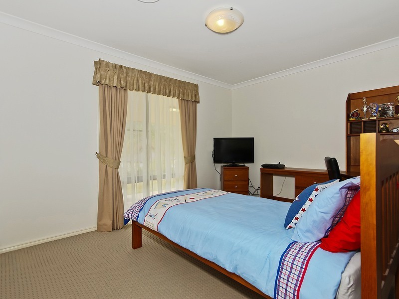 3 Hunting Place, Highvale QLD 4520