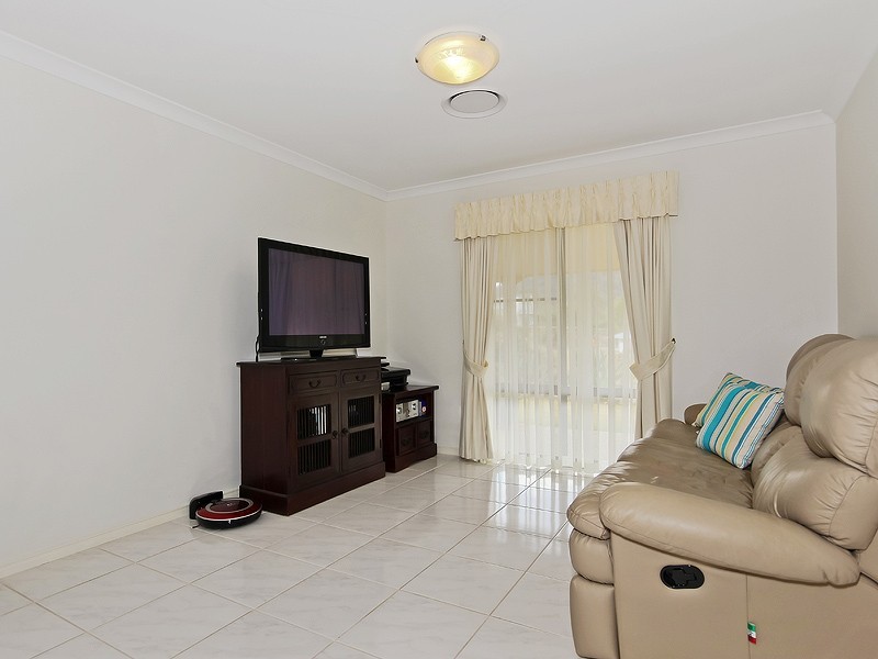 3 Hunting Place, Highvale QLD 4520