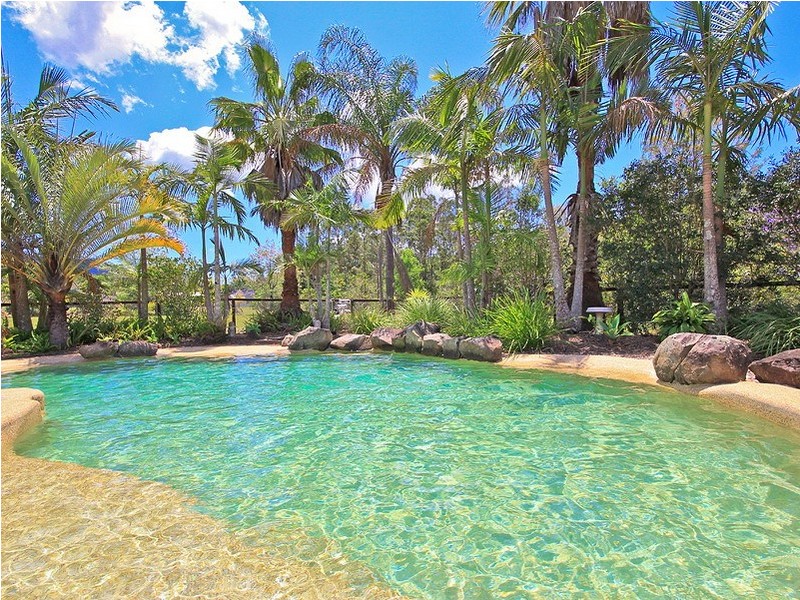 3 Pine Court, Samford Valley QLD 4520