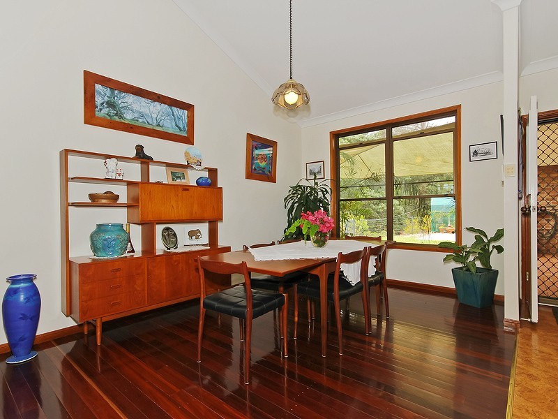 5 Nullamanna Road, Camp Mountain QLD 4520