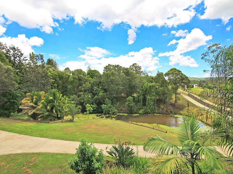5 Woodview Street, Samford Valley QLD 4520