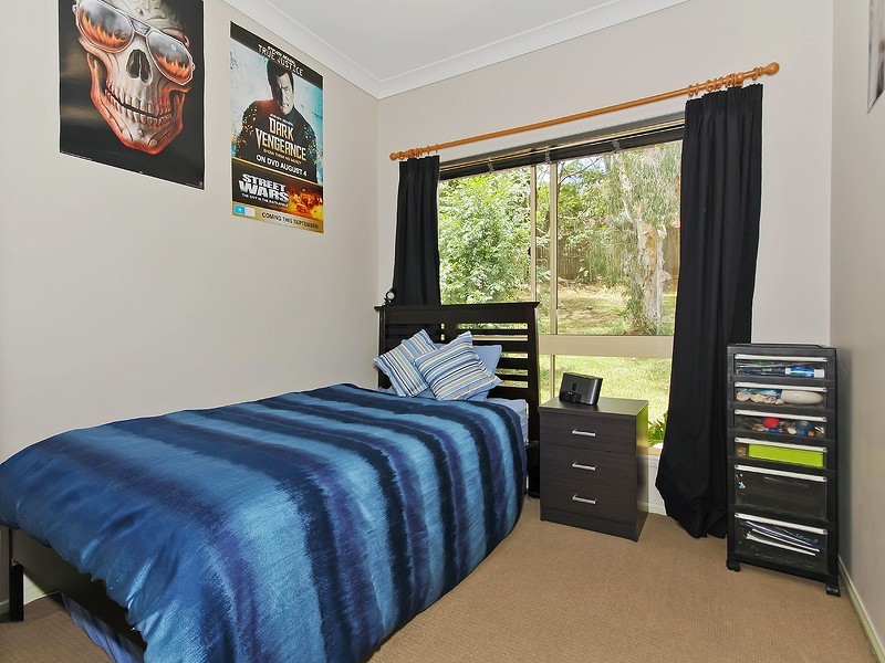 5 Woodview Street, Samford Valley QLD 4520