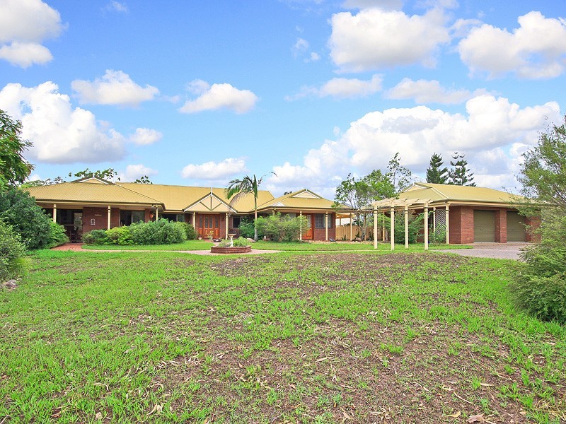 31 Wights Mountain Rd, Samford Valley QLD 4520