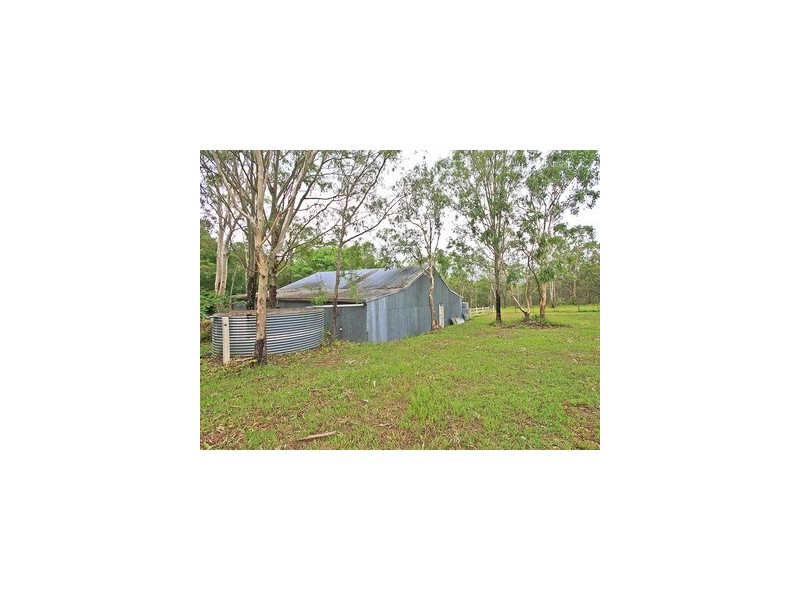 31 Wights Mountain Rd, Samford Valley QLD 4520