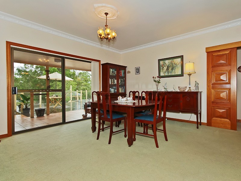 31 Wights Mountain Rd, Samford Valley QLD 4520