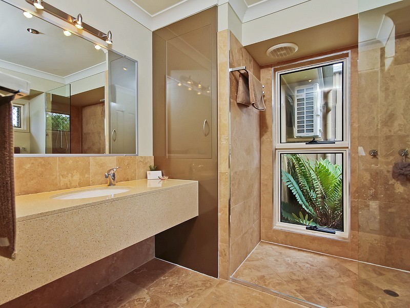 12 Trentham Place, Samford Village QLD 4520