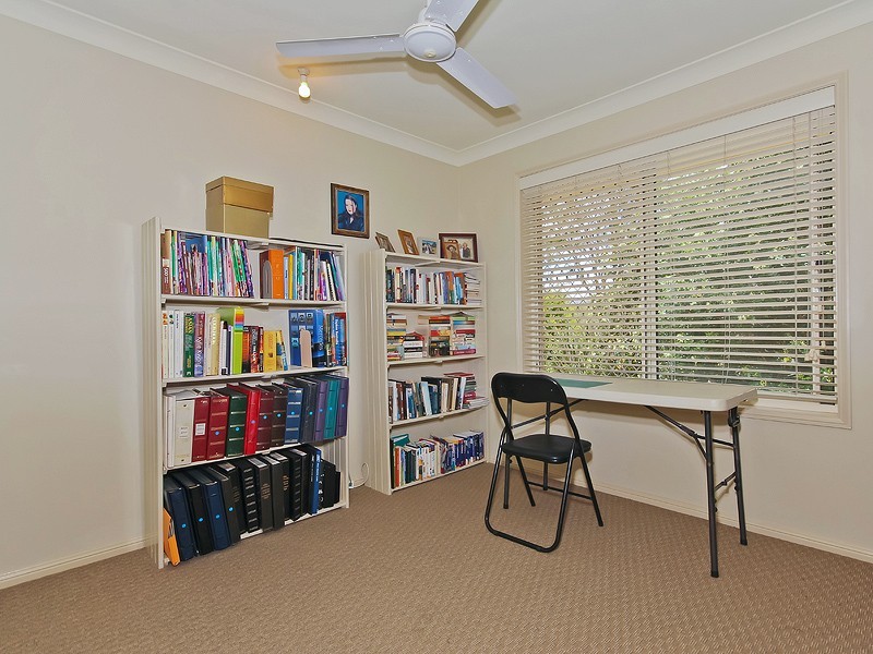 12 Trentham Place, Samford Village QLD 4520