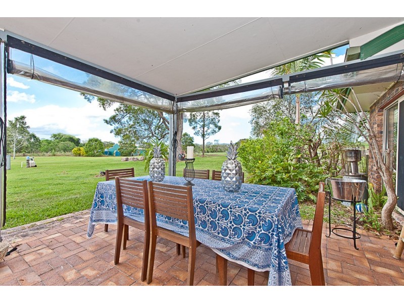 16 Richards Road, Camp Mountain QLD 4520