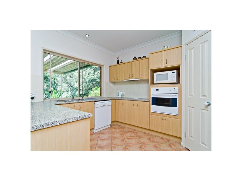 6 Cooroora Crescent, Yugar QLD 4520