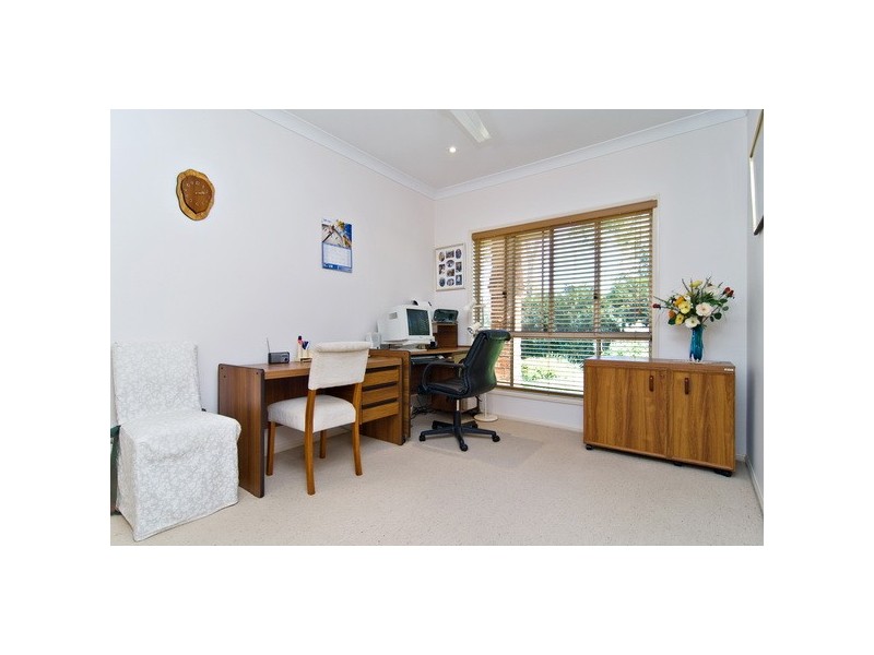 6 Cooroora Crescent, Yugar QLD 4520