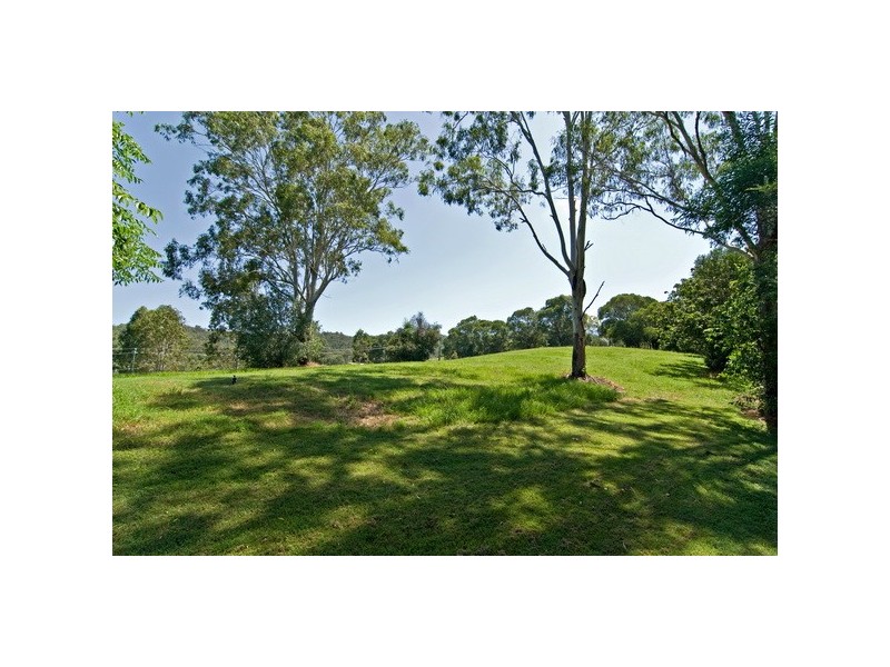 6 Cooroora Crescent, Yugar QLD 4520