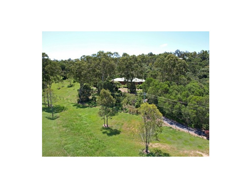 6 Cooroora Crescent, Yugar QLD 4520