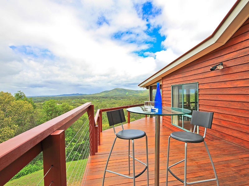 27 Alison Booker Court, Kobble Creek QLD 4520