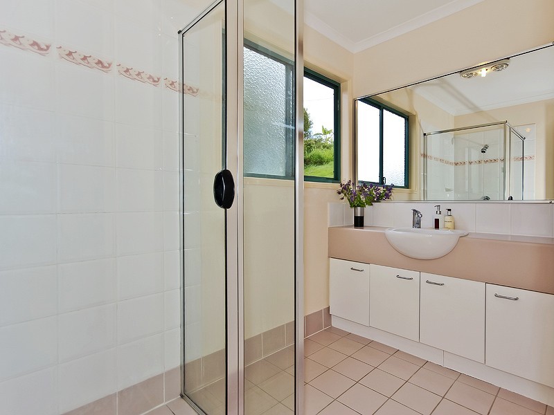 27 Alison Booker Court, Kobble Creek QLD 4520