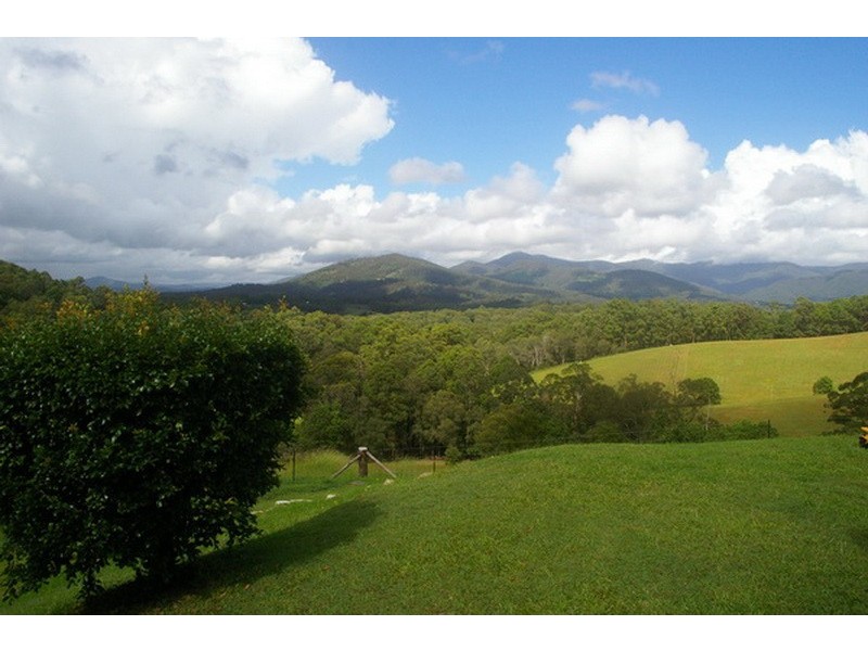84 Postmans Track, Kobble Creek QLD 4520