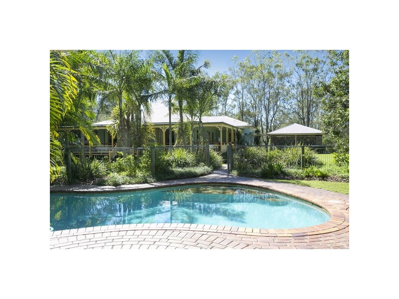 8 Brunswick PLace, Wights Mountain QLD 4520