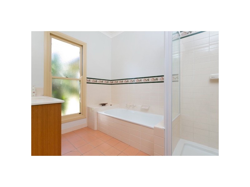 8 Brunswick PLace, Wights Mountain QLD 4520