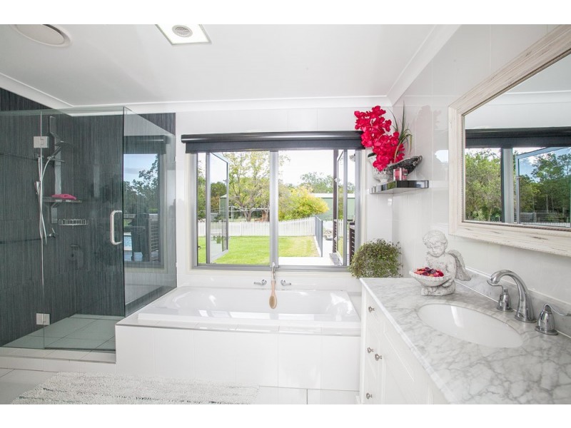 Samford Valley QLD 4520