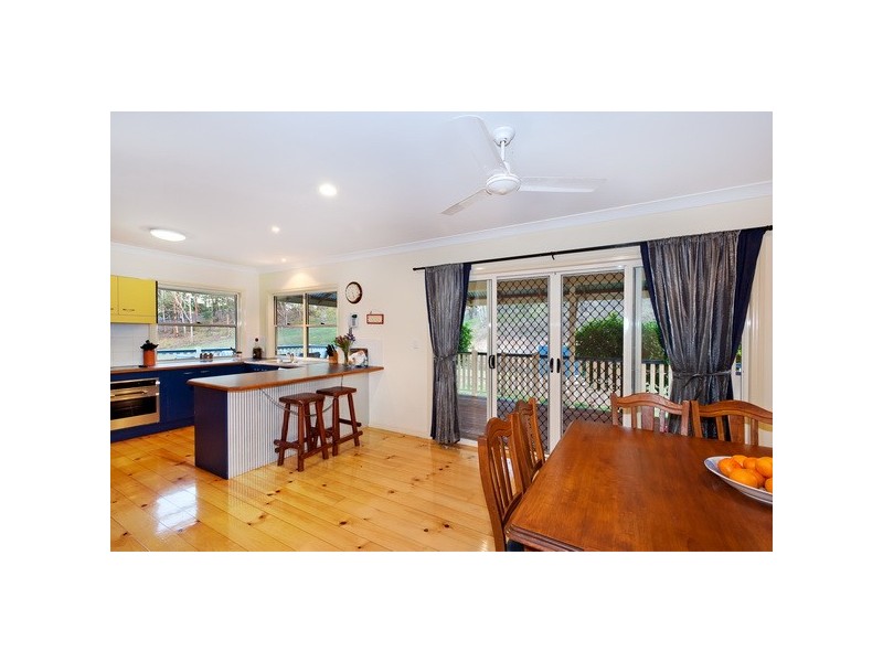 1 Skyline Court, Draper QLD 4520