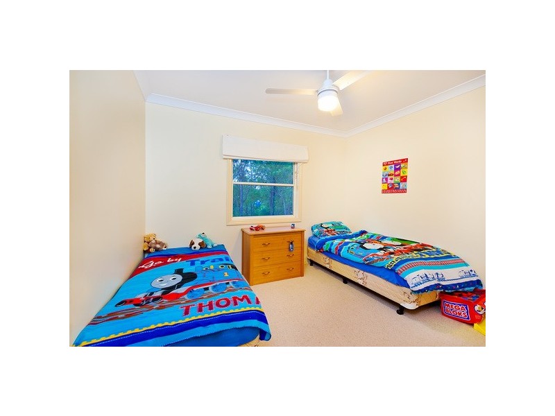 1 Skyline Court, Draper QLD 4520