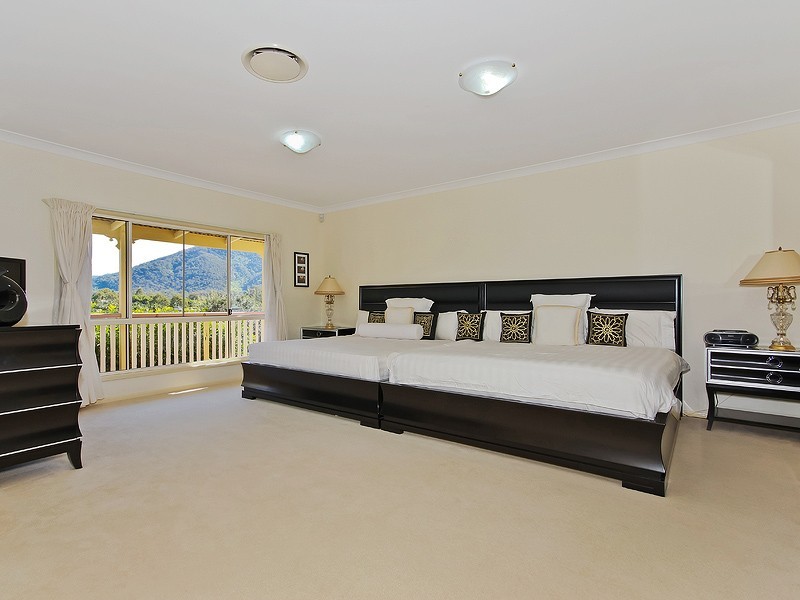 1 Bellwood Court, Highvale QLD 4520