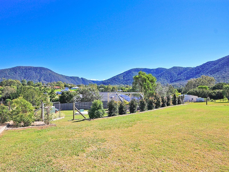 1 Bellwood Court, Highvale QLD 4520