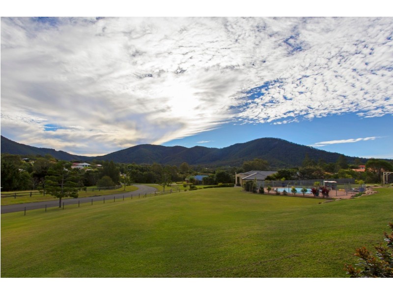 1 Bellwood Court, Highvale QLD 4520