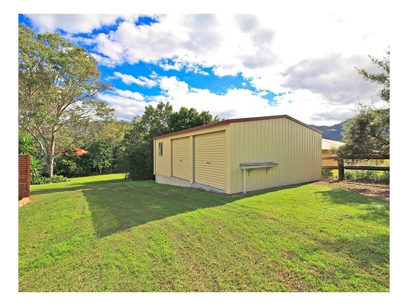 6 Norwood Ct, Highvale QLD 4520