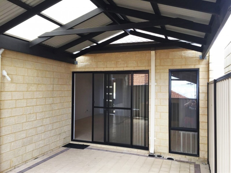 345C Flinders St, Nollamara WA 6061