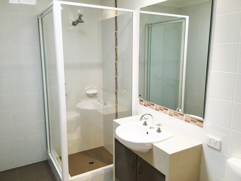 345C Flinders St, Nollamara WA 6061