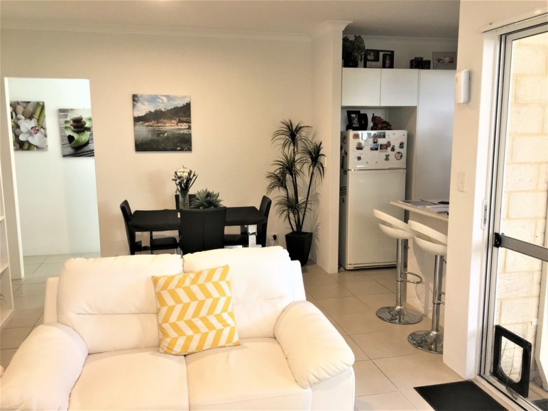 3/217 Patricia St, Caversham WA 6055