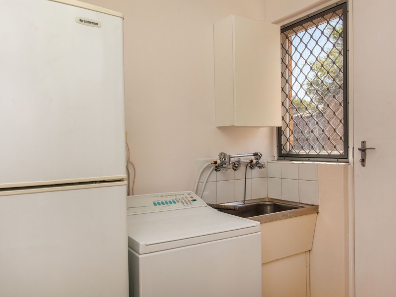 1/359 The Strand, Dianella WA 6059