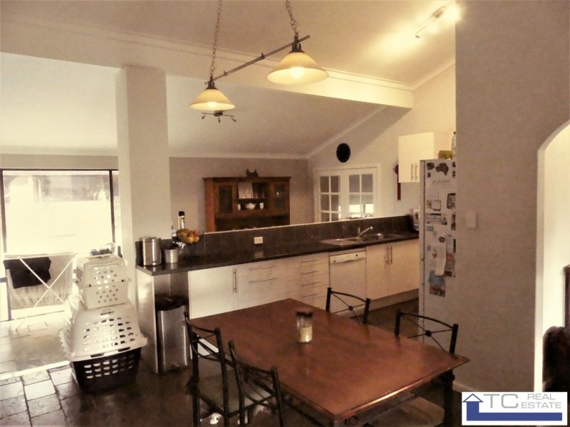 3 Island Place, Heathridge WA 6027