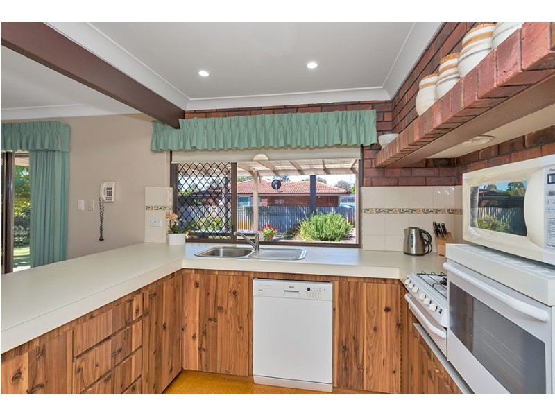 11 Cockram Place, Beechboro WA 6063