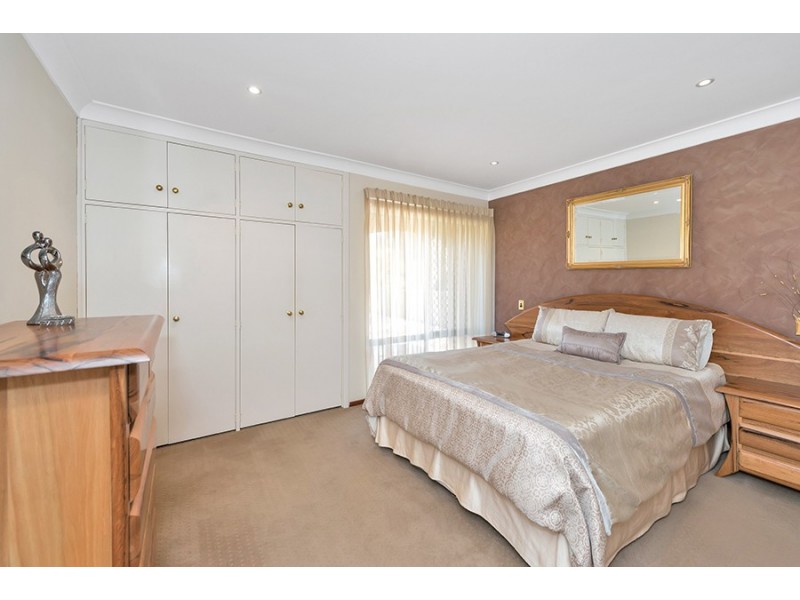 11 Cockram Place, Beechboro WA 6063