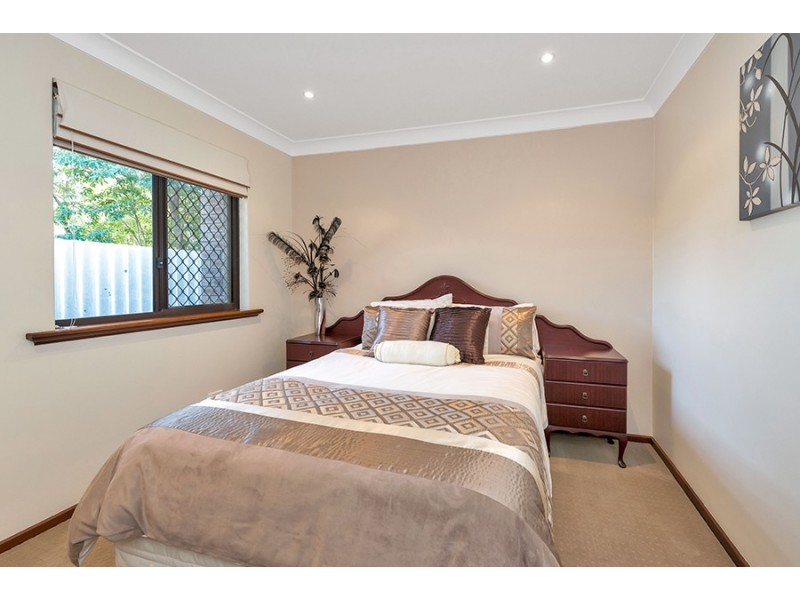 11 Cockram Place, Beechboro WA 6063