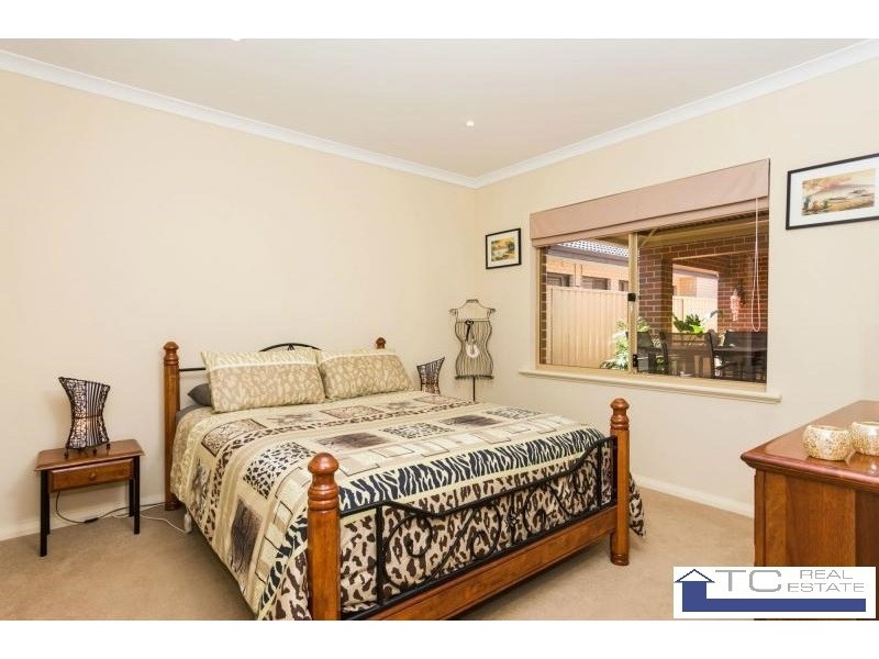 66A Cooper Street, Madeley WA 6065